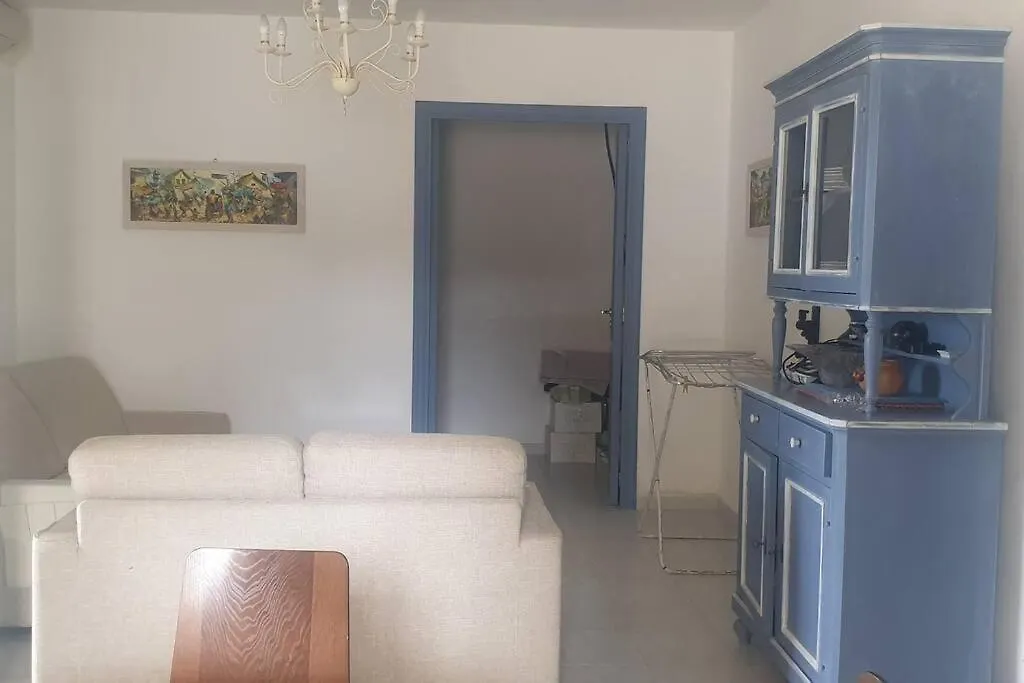Apartment With Garden In Pianoconte -Lipari