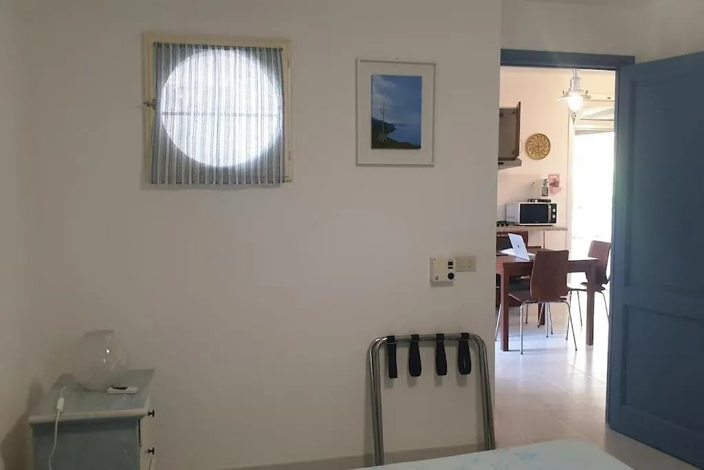 Apartment With Garden In Pianoconte -Lipari Italien